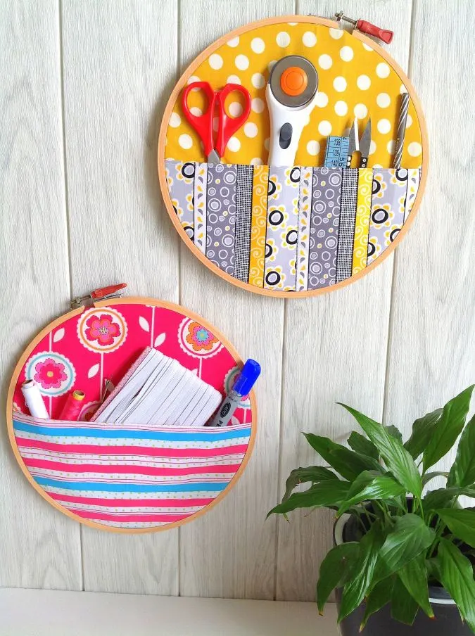 DIY Embroidery Hoop Hanging Wall Organizers