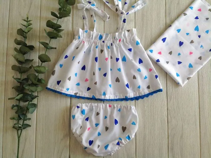 15 Minute Baby Dress from a Rectangle Sew Crafty Me