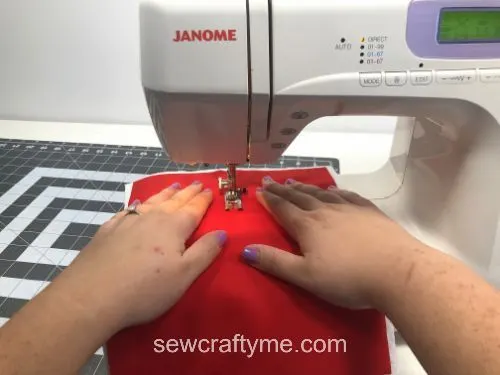 How to sew Christmas potholders