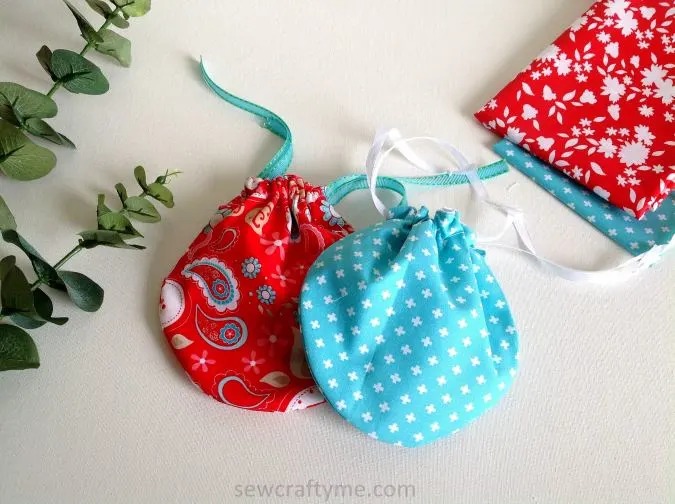 How to sew a small drawstring bag - I Can Sew This