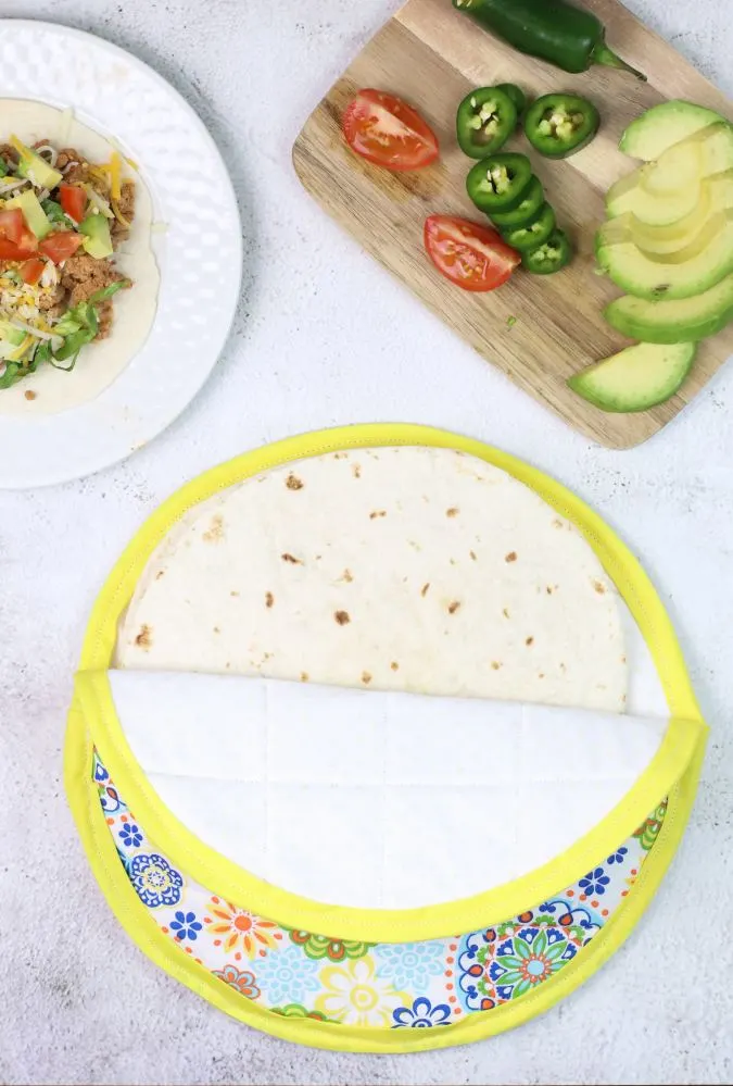 Easy Tortilla Warmer 