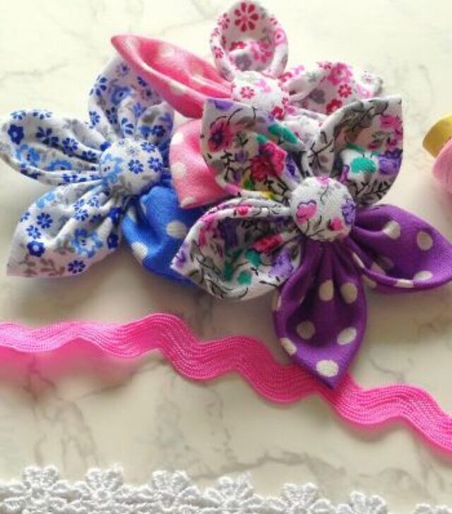 how to make flowers out of fabric