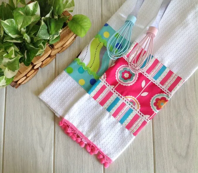 How to sew a handmade kitchen towel in 5 minutes! 