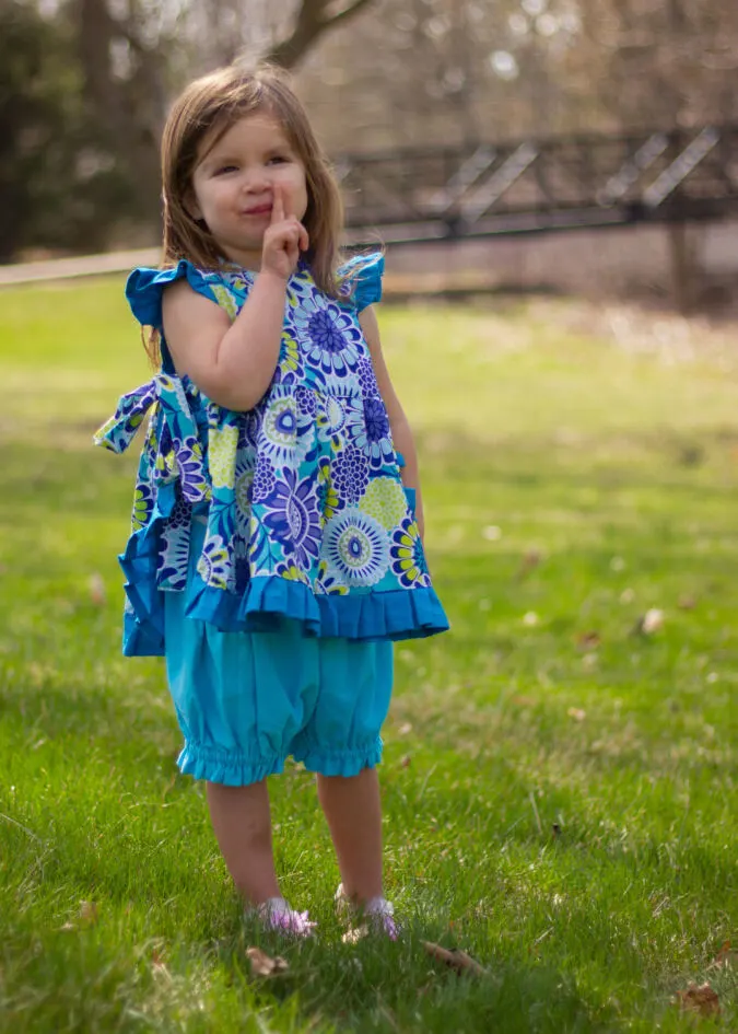 girls pinafore pattern