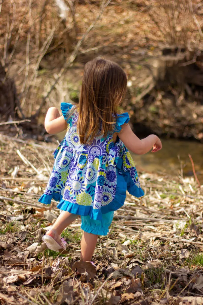 girls pinafore pattern