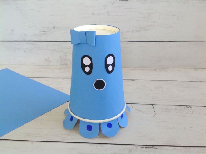 kids octopus craft with paper cup