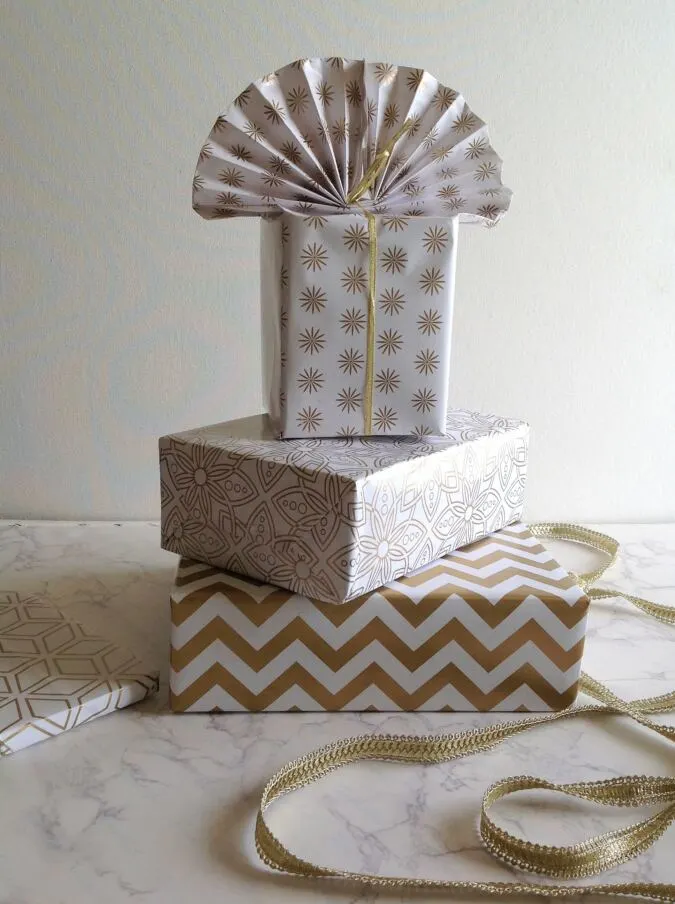 how to wrap gifts (