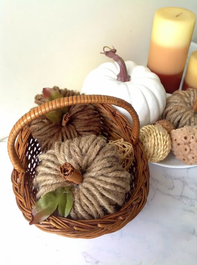 10 Minute DIY Burlap Twine Pumpkin Tutorial